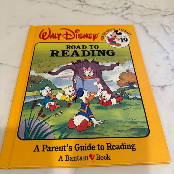 Walt Disney Other - Walt Disney Fun-ToRead Library Vol 19 Road to Reading Parents Guide 1986 Vintage